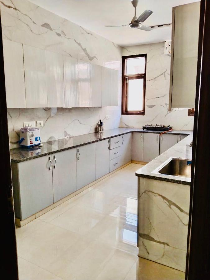 Fortune Home Service Apartment 2Bhk,E28 Saket 2A 뉴델리 외부 사진
